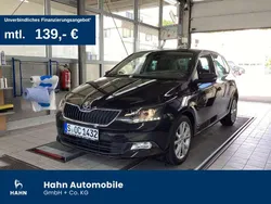 Schwarzmagic perleffekt Gebraucht 2017 Skoda Fabia Ambition Limousine | 10.790 € (Guter Preis)