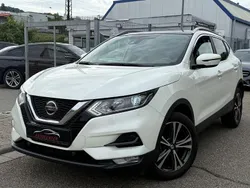 Weiß Gebraucht 2020 Nissan Qashqai N-Way SUV | 17.900 € (Fairer Preis)