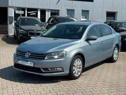 Grau Gebraucht 2012 VW Passat Comfortline Limousine | 9.950 € (Fairer Preis)