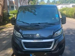Schwarz Gebraucht 2016 Peugeot Boxer Van | 14.200 € (Teuer)