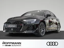 Mythosschwarz metallic Neu 2024 Audi RS3 Ambiente Kleinwagen | 77.490 €