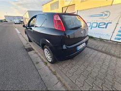 Blau Gebraucht 2009 Fiat Grande Punto Dynamic Kleinwagen | 1.500 € (Etwas zu teuer)