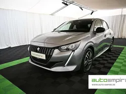 Grau Gebraucht 2023 Peugeot 208 Allure Kleinwagen | 13.990 € (Superpreis)