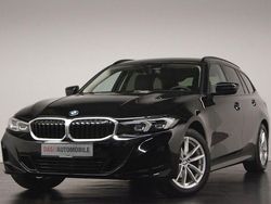 Schwarz Gebraucht 2022 BMW 318 Sport Line Kombi | 23.800 € (Superpreis)
