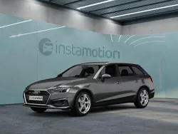 Grau Gebraucht 2022 Audi A4 Kombi | 25.449 € (Fairer Preis)