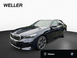 Carbonschwarz (schwarz) Gebraucht 2024 BMW 520 M Sport Limousine | 48.350 € (Fairer Preis)