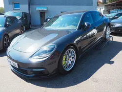 Grau Gebraucht 2017 Porsche Panamera 4 Executive Limousine | 48.400 € (Teuer)