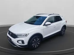Weiß Gebraucht 2024 VW T-Roc Move SUV | 34.930 € (Teuer)
