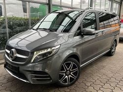 Grau Gebraucht 2019 Mercedes V300 AMG Van / Kleinbus | 42.500 € (Guter Preis)