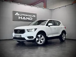 Weiß Gebraucht 2018 Volvo XC40 Momentum SUV | 15.990 €