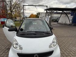 Weiß Gebraucht 2012 Smart ForTwo Coupé Passion Coupé | 4.400 € (Fairer Preis)