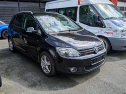 Deep black perleffekt Gebraucht 2013 VW Golf Plus Cross Life Van / Kleinbus | 6.350 € (Guter Preis)