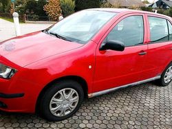 Rot Gebraucht 2005 Skoda Fabia Kleinwagen | 850 € (Guter Preis)