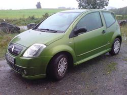 Grün Gebraucht 2005 Citroën C2 VTR Sport Kleinwagen | 1.200 € (Fairer Preis)