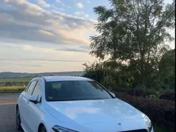 Weiß Gebraucht 2021 Mercedes A200 AMG line Limousine | 26.800 € (Fairer Preis)