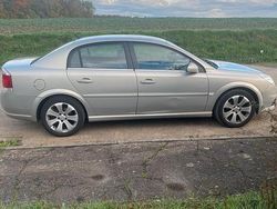 Andere farben Gebraucht 2007 Opel Vectra Limousine | 2.800 € (Teuer)