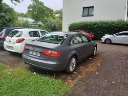 Grau Gebraucht 2014 Audi A4 Ambiente Limousine | 12.500 € (Guter Preis)