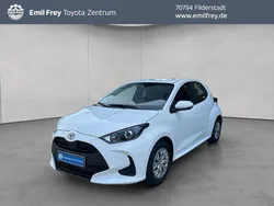 Weiß Neu 2025 Toyota Yaris Comfort Limousine | 21.990 € (Superpreis)