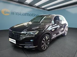 Schwarz Gebraucht 2020 VW Touareg SUV | 47.949 € (Etwas zu teuer)