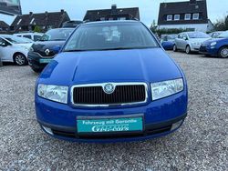 Dynamicblau Gebraucht 2002 Skoda Fabia Kombi | 2.999 € (Fairer Preis)