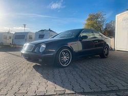 Schwarz Gebraucht 1999 Mercedes CLK320 Elegance Coupé | 3.250 € (Fairer Preis)
