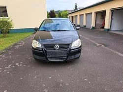 Schwarz Gebraucht 2005 VW Polo Kleinwagen | 1.450 € (Etwas zu teuer)