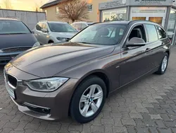 Sparkling bronze metallic (metallic) Gebraucht 2013 BMW 320 Comfort Edition Kombi | 10.999 € (Fairer Preis)