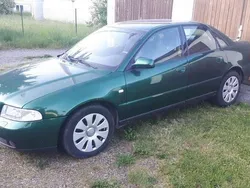 Grün Gebraucht 1999 Audi A4 Limousine | 1.799 € (Guter Preis)