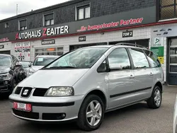 Silber Gebraucht 2005 Seat Alhambra Reference Van / Kleinbus | 3.490 € (Etwas zu teuer)