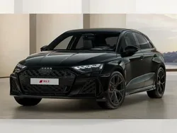 Schwarz (mythosschwarz metallic) Neu 2025 Audi RS3 Sportback Comfort Kleinwagen | 68.890 € (Guter Preis)