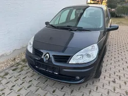 Grau Gebraucht 2008 Renault Scénic II Van / Kleinbus | 2.555 € (Guter Preis)