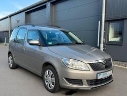 Beige Gebraucht 2014 Skoda Roomster Ambition Van / Kleinbus | 4.990 € (Fairer Preis)