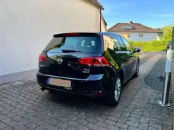 Schwarz Gebraucht 2016 VW Golf VII Limousine | 9.200 € (Etwas zu teuer)