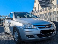 Silber Gebraucht 2006 Opel Corsa Limousine | 1.950 € (Guter Preis)