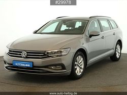 Grau Gebraucht 2022 VW Passat Business Kombi | 17.690 € (Guter Preis)
