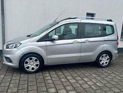 Silber (polarsilber) Gebraucht 2019 Ford Tourneo Courier Trend Van / Kleinbus | 10.800 € (Guter Preis)