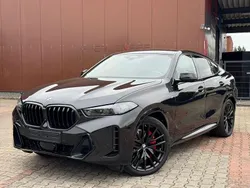 Black sapphire metallic Gebraucht 2024 BMW X6 M M Sport SUV | 102.990 €