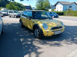 Gelb Gebraucht 2003 Mini Cooper Coupé Coupé | 950 € (Superpreis)