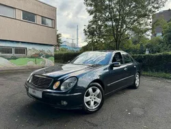 Schwarz Gebraucht 2003 Mercedes E240 Limousine | 4.650 € (Fairer Preis)