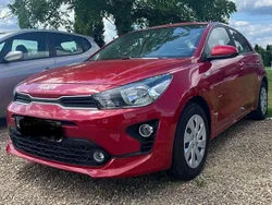 Rot Gebraucht 2023 Kia Rio Edition 7 Limousine | 12.999 € (Guter Preis)