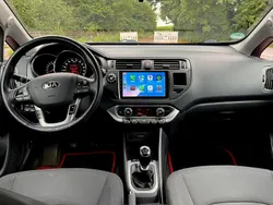 Rot Gebraucht 2012 Kia Rio Spirit Kleinwagen | 7.250 € (Etwas zu teuer)