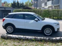 Weiß Gebraucht 2020 Audi Q2 Design SUV | 25.000 € (Etwas zu teuer)