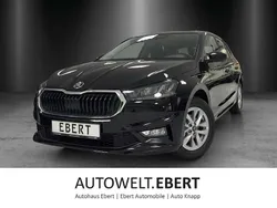Blackmagic perleffekt Neu 2025 Skoda Fabia Essence Limousine | 19.490 € (Fairer Preis)