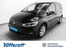 Schwarz Gebraucht 2024 VW Touran Highline Van / Kleinbus | 36.380 € (Fairer Preis)