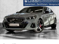 Brooklyn grau Gebraucht 2025 BMW i5 Comfort Edition Limousine | 74.490 €
