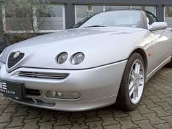 Silber Gebraucht 1997 Alfa Romeo Spider Cabrio | 3.949 € (Superpreis)