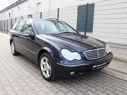 Blau Gebraucht 2002 Mercedes C180 Kombi | 1.950 € (Fairer Preis)