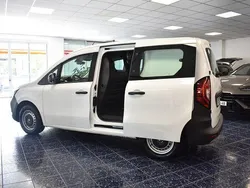 Weiß Gebraucht 2022 Renault Kangoo Rapid Extra Van / Kleinbus | 12.770 € (Fairer Preis)