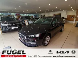 Mitternachtsschwarz Gebraucht 2021 Seat Leon Style | 19.699 € (Guter Preis)