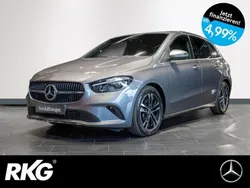 Grau Gebraucht 2025 Mercedes B200 Progressive Van / Kleinbus | 39.480 €